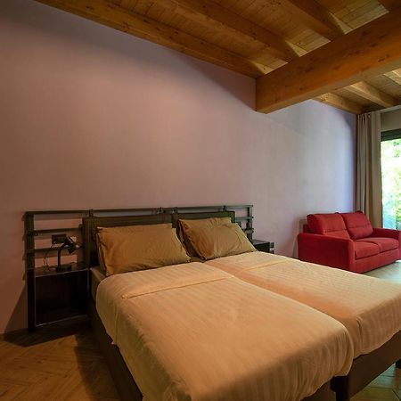 Agriturismo Monsereno Horses Imbersago Екстериор снимка