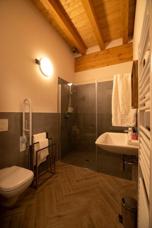 Agriturismo Monsereno Horses Imbersago Екстериор снимка