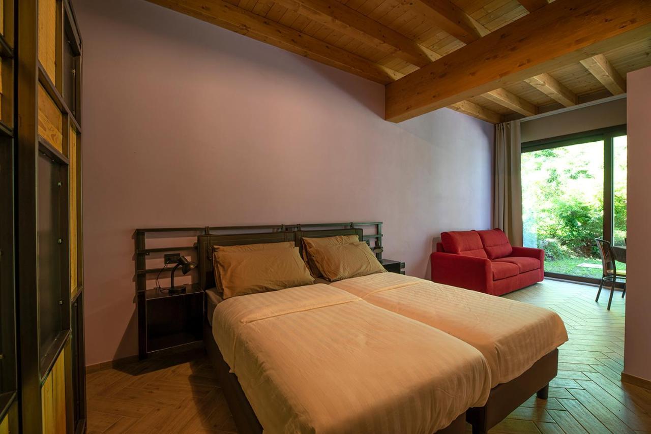 Agriturismo Monsereno Horses Imbersago Екстериор снимка