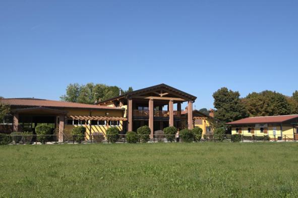Agriturismo Monsereno Horses Imbersago Екстериор снимка